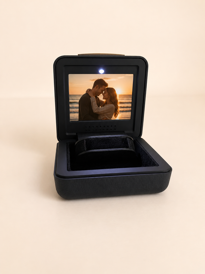 Mémor - a cinematic ring box